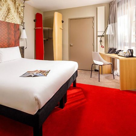 Готель Ibis London Stratford Екстер'єр фото